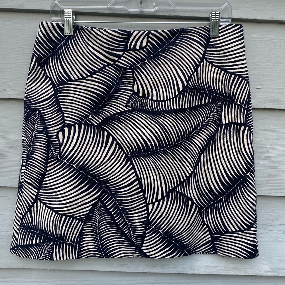 Ann Taylor palm leaf print skirt